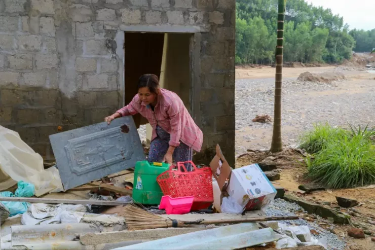 Lũ dữ như sóng thần ập về, cuốn phăng nhà cửa trong chốc lát - 3