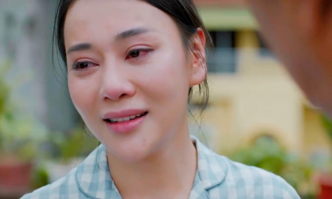 Phương Oanh trong 'Gió ngang khoảng trời xanh'.