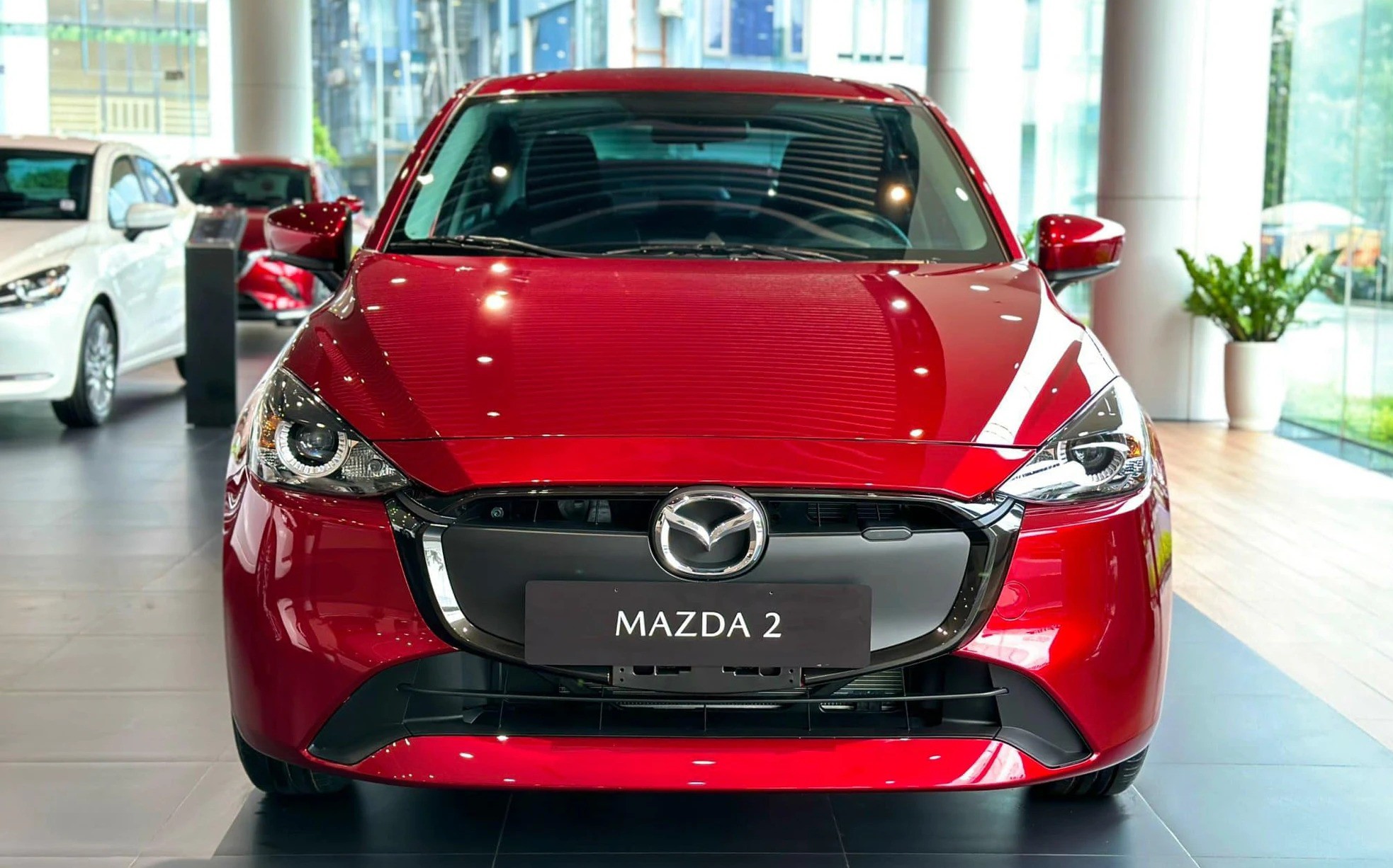 Tất cả các phiên bản Mazda 2 đều được trang bị khối động cơ xăng Skyactiv-G.
