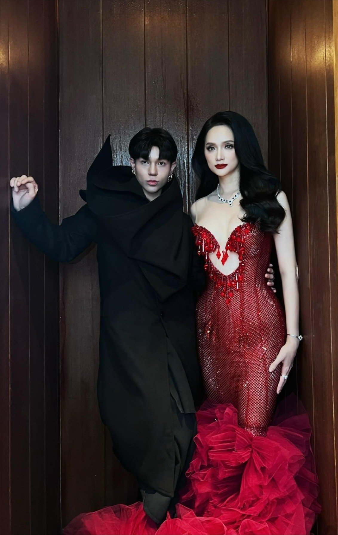 Call me Duy thân thiết với Hương Giang.