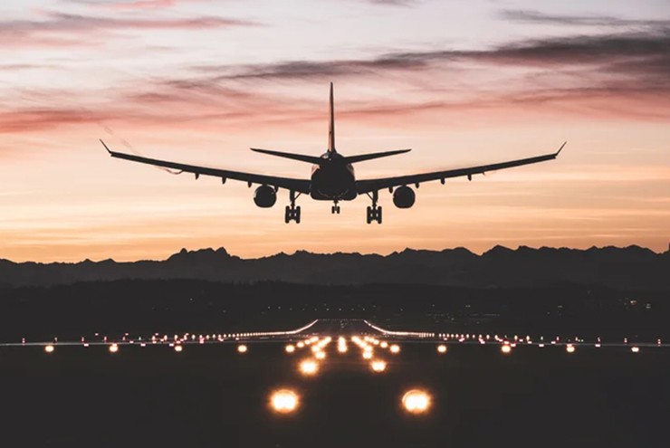 Dù không quá nghiêm trọng, nhưng chế độ máy bay vẫn nên được bật, đặc biệt khi máy bay cất/hạ cánh.