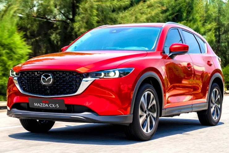 Giá chỉ 709 triệu đồng khiến bản Deluxe của Mazda CX-5 thêm hấp dẫn.