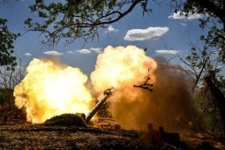 Thế giới - Ukraine thừa nhận thất thế, rút khỏi hàng loạt khu dân cư trước mũi tiến công của Nga ở vùng Zaporizhzhia