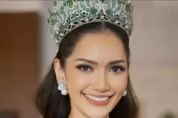 Thời trang - Dàn hoa hậu đổ bộ Nhật Bản