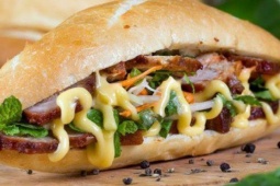 Vì sao bánh mì dễ nhiễm vi khuẩn Salmonella, cách phòng ngừa ngộ độc?