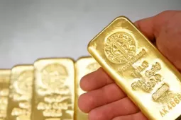 Yếu tố nào đang thôi thúc giá vàng?