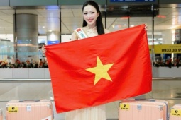 Thời trang - Kiều Duy mang 100 kg hành lý thi Miss International 2025