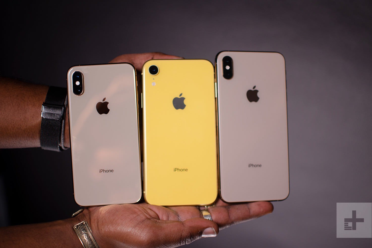iPhone XS, iPhone XR và iPhone XS Max