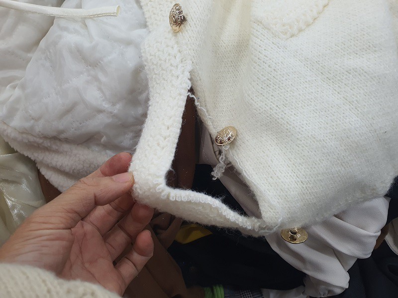 Hàng 9K đến 99K đa số là sản phẩm lỗi, xấu và rách.