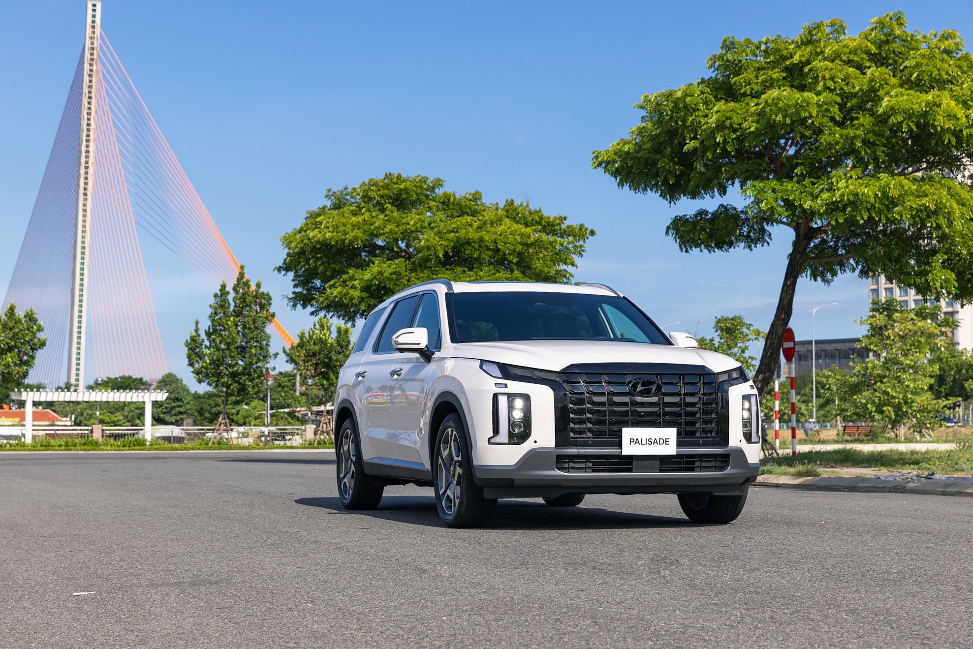 Hyundai Palisade giảm giá 200 triệu đồng.