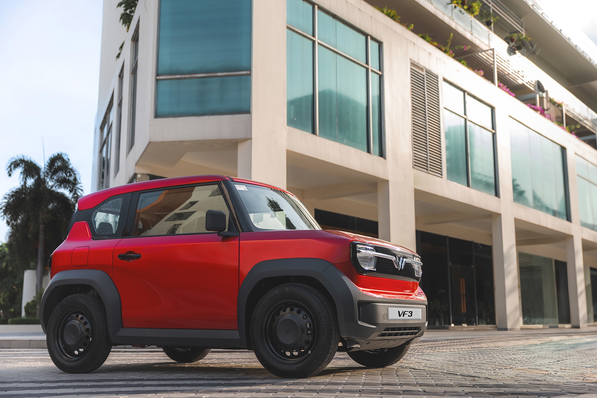 VinFast VF3 là mẫu xe bán chạy tại thị trường trong nước.