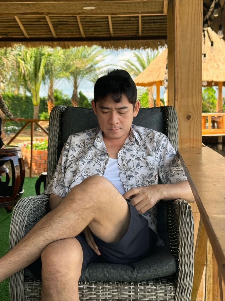 Huỳnh Anh Tuấn dưỡng bệnh trong nhà chòi sau hai tháng xuất viện - 2