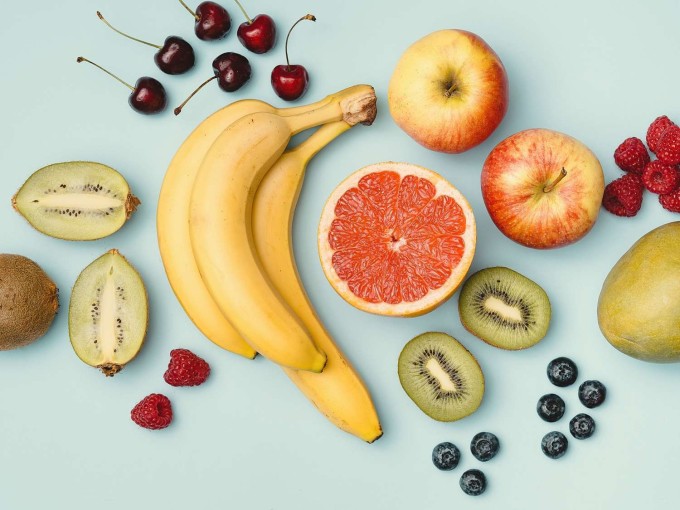 Bổ sung các loại trái cây giàu vitamin C và chất chống oxy hóa giúp tăng sức đề kháng, phòng cúm mùa hiệu quả.