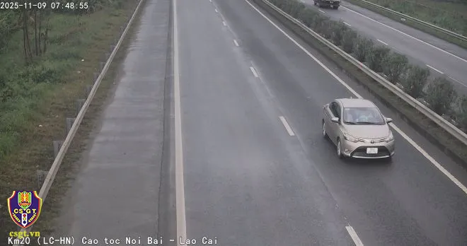 Camera AI tiếp tục ghi nhận hàng loạt lỗi vi phạm của ô tô, xe máy - 3