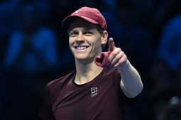Nóng nhất thể thao tối 13/11: Đối thủ ước thắng "dễ như ăn kẹo" giống Sinner