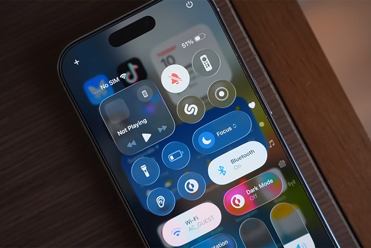 Liquid Glass không phù hợp để bật trên các mẫu iPhone cũ.
