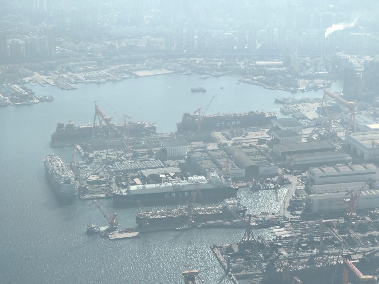 Hình ảnh được chụp tại xưởng đóng tàu Đại Liên, tỉnh Liêu Ninh, Trung Quốc. Ảnh: TWZ/X.