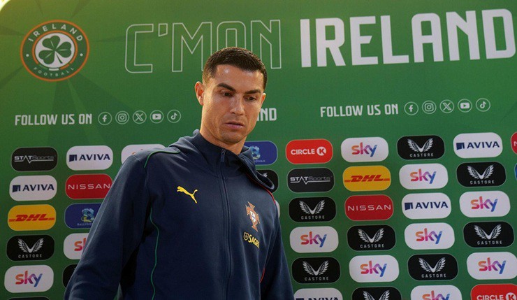 Ronaldo sẵn sàng đối mặt với làn sóng la ó từ các CĐV Ireland