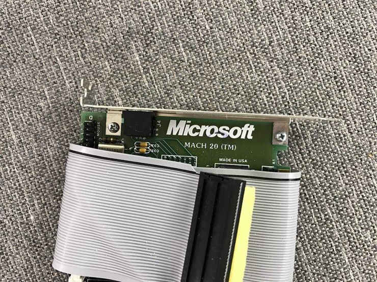 Card mở rộng Mach 20 của Microsoft.