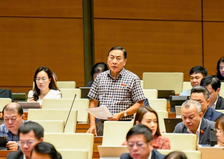 Cán bộ địa chính xuống chỉ vị trí thì làm gì có vụ 'xây nhầm nhà trên đất người khác' - 1