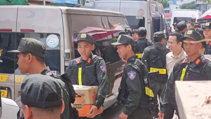 Thẩm mỹ viện Mailisa mở cửa trở lại sau một ngày bị khám xét, lượng khách thưa vắng - 5