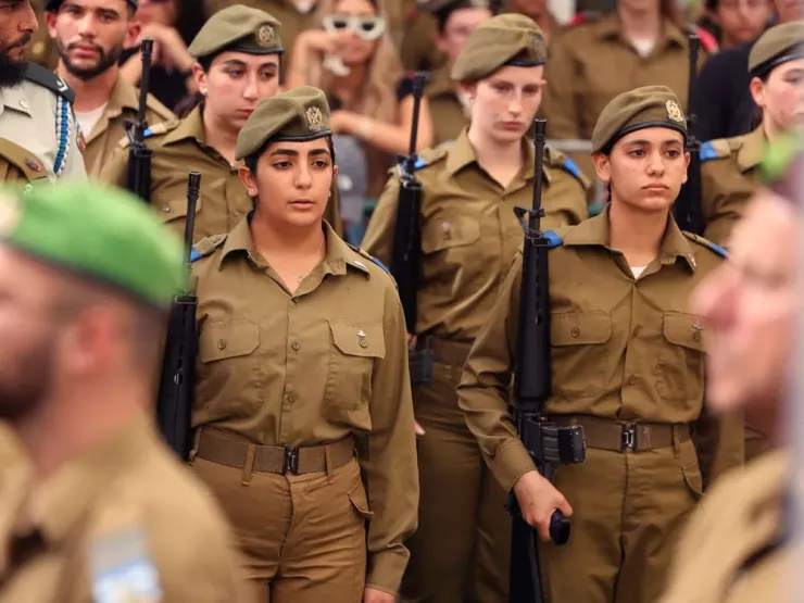 Các nữ quân nhân Israel. Ảnh: AFP