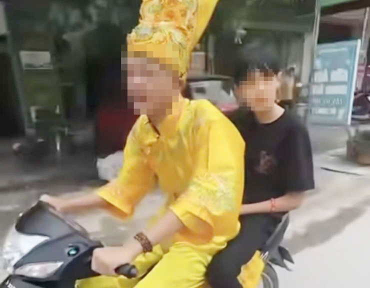 Nguyễn Duy A (SN 2007) bị lập biên bản xử phạt nhiều lỗi.