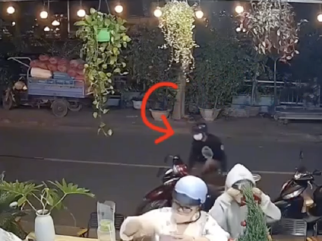 Clip: Trộm xe máy trong 3 giây ở Khánh Hòa