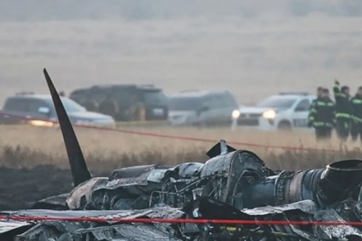 Vụ máy bay quân sự Thổ Nhĩ Kỹ vỡ tan trên không: Rất bất thường!