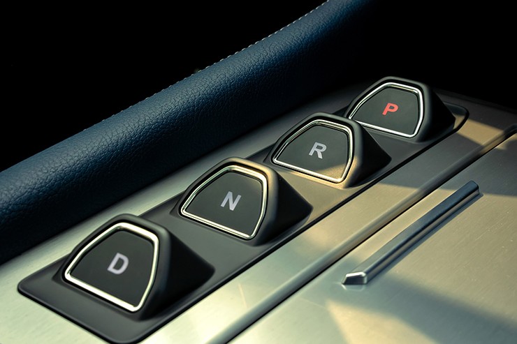 Giá xe VinFast VF 9 tháng 11/2025, SUV điện full-size từ 1,499 tỷ đồng - 15