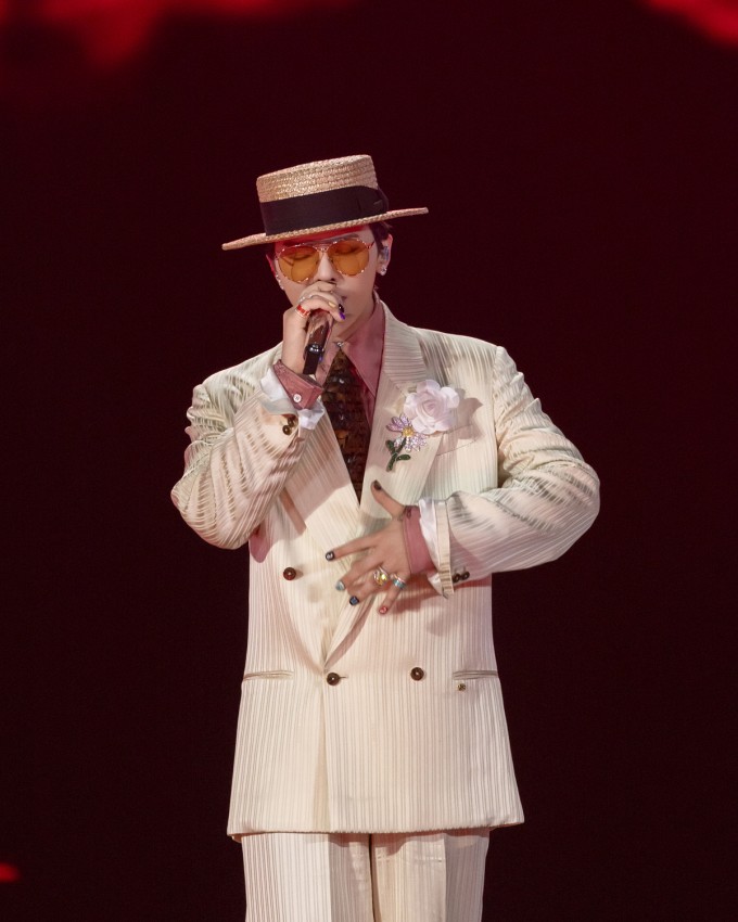 G-Dragon trong concert ở Việt Nam. Ảnh: Ban tổ chức cung cấp