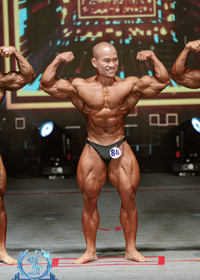 Hồ Huy Bình lần thứ nhì trong vòng 3 năm giành hai danh hiệu vô địch thế giới