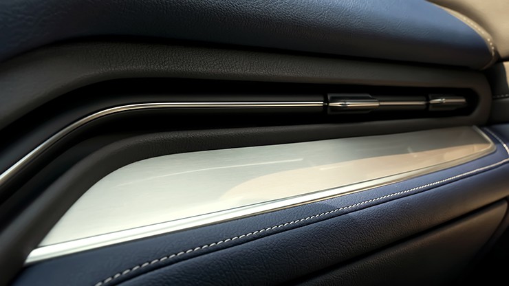 Giá xe VinFast VF 9 tháng 11/2025, SUV điện full-size từ 1,499 tỷ đồng - 20