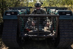 Thế giới - Ukraine dùng chiêu khích lệ binh sĩ lạ chưa từng thấy