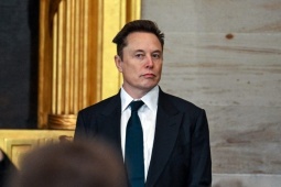 Elon Musk và 4 tỷ phú mất 50 tỷ USD trong một ngày