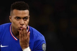 Mbappe chạm mốc 400 bàn, sắp san bằng kỷ lục của huyền thoại ĐT Pháp
