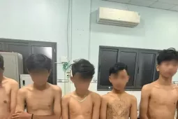 Nhóm học sinh THCS xăm trổ hẹn nhau 'giải quyết mâu thuẫn'