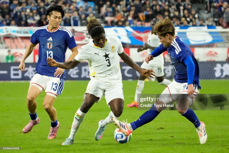 Ghana và Nhật Bản đang tạo nên thế trận hay