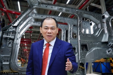 Vừa thay Tổng giám đốc, công ty thép của tỷ phú Phạm Nhật Vượng có động thái mới