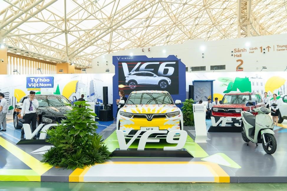 Khu trưng bày của VinFast tại VIIF 2025