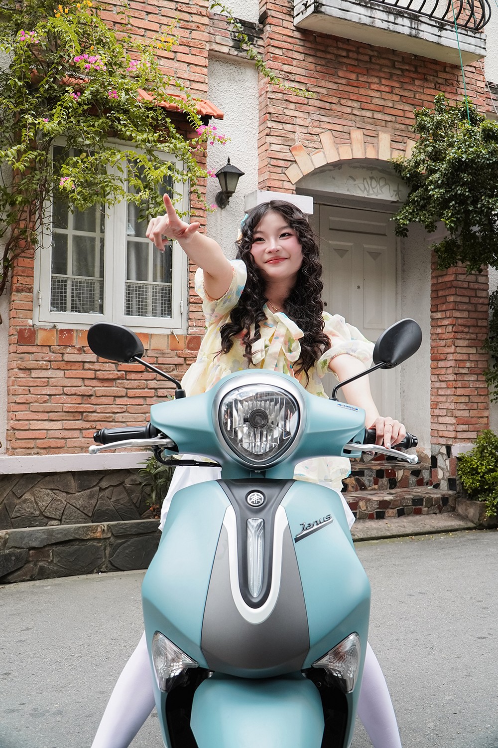 Gen Z thẳng tiến tới mùa sale tưng bừng