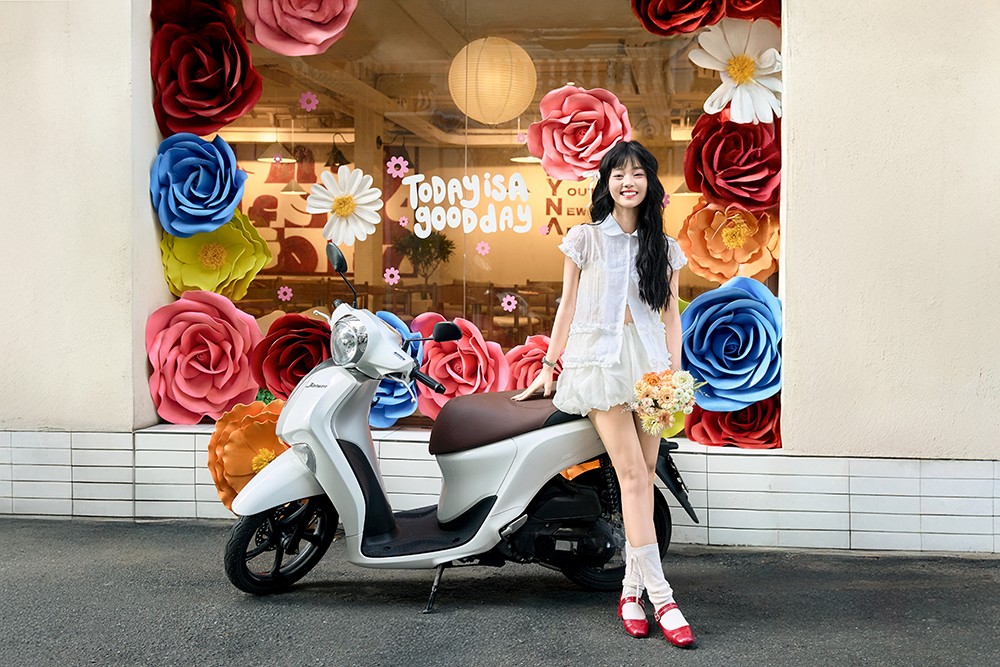 Không khí Black Friday ngập tràn khắp các con phố