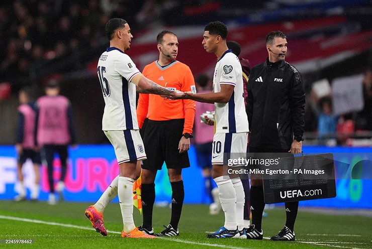 Bellingham cần nhận ra sai lầm đang mắc phải 