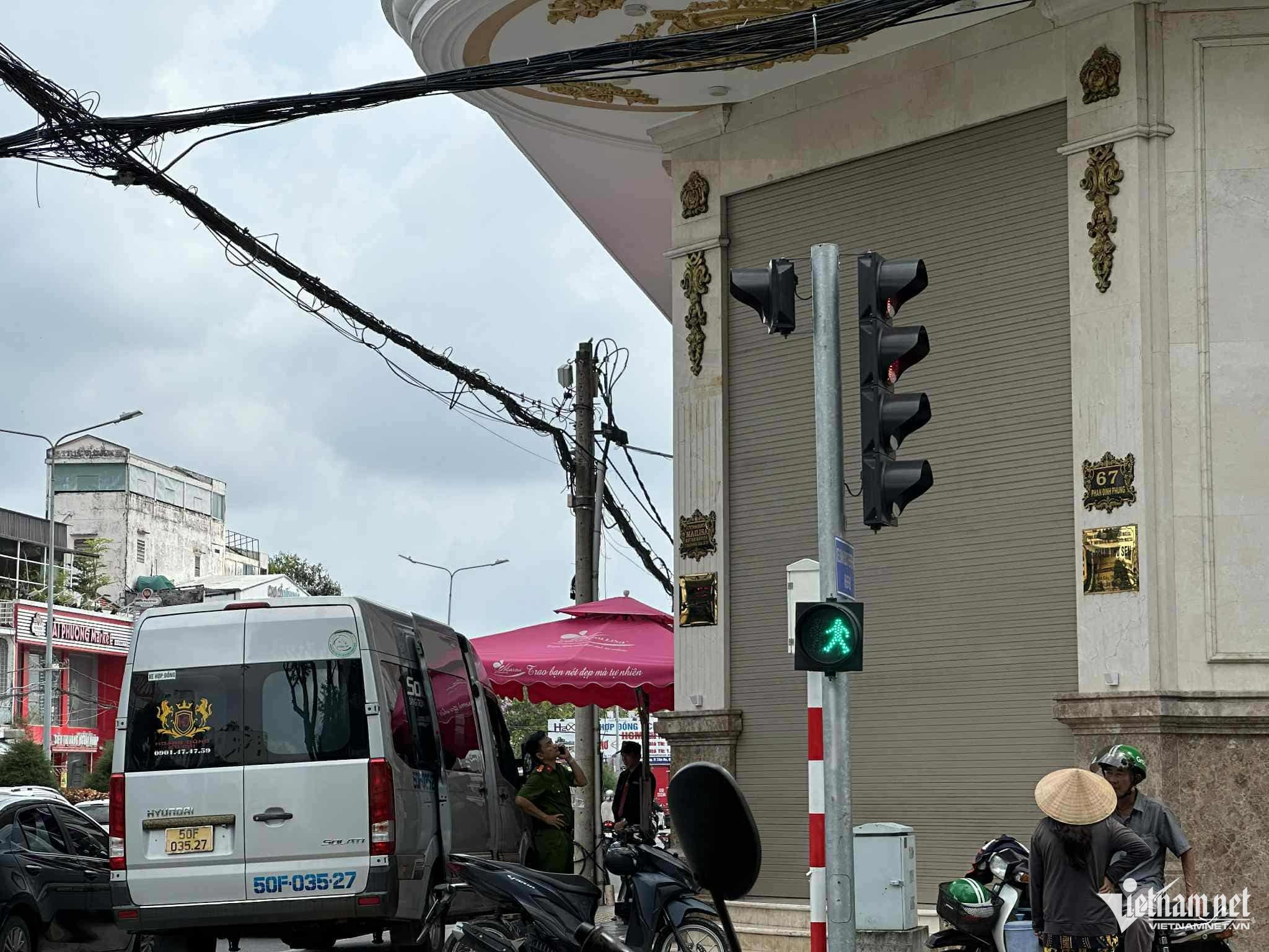 Công an xuất hiện tại nhiều chi nhánh thẩm mỹ viện Mailisa - 10