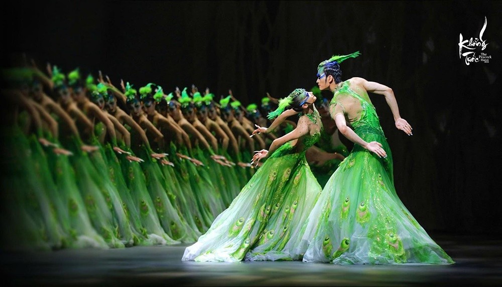 Dương Lệ Bình lần đầu tiên biểu diễn tại Việt Nam - 4