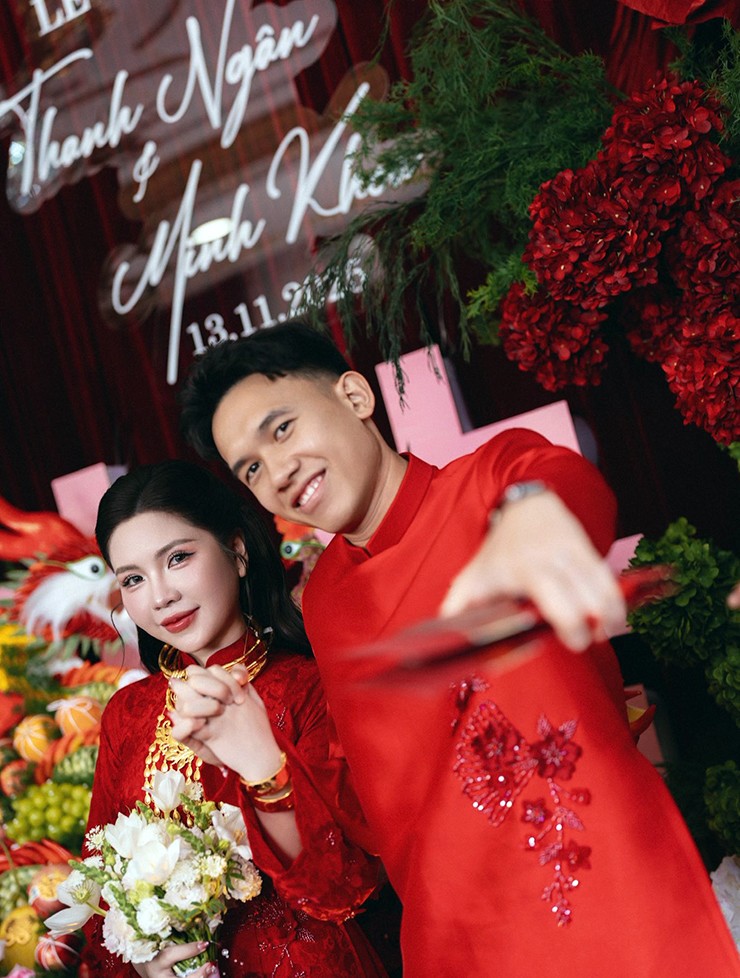Minh Khoa và cô dâu Thanh Ngân.