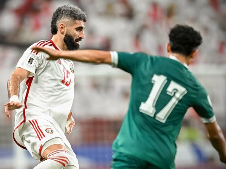 Video bóng đá UAE - Iraq: Hiệp 1 rượt đuổi, kịch hay còn nguyên (Vòng loại World Cup)