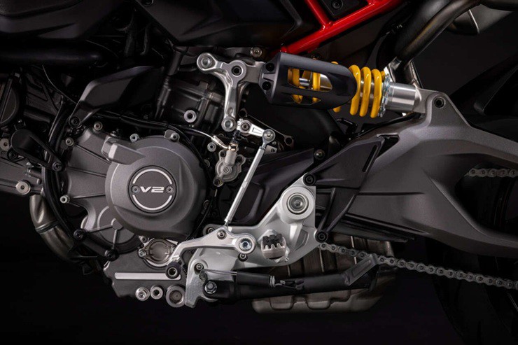 Ducati Hypermotard V2 2026 trình làng: Lời tạm biệt với Testastretta - 2