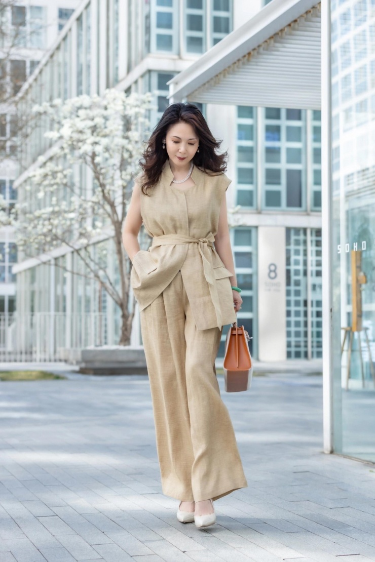 Diễn viên nhận nhiều bình luận khen mặc thanh lịch.