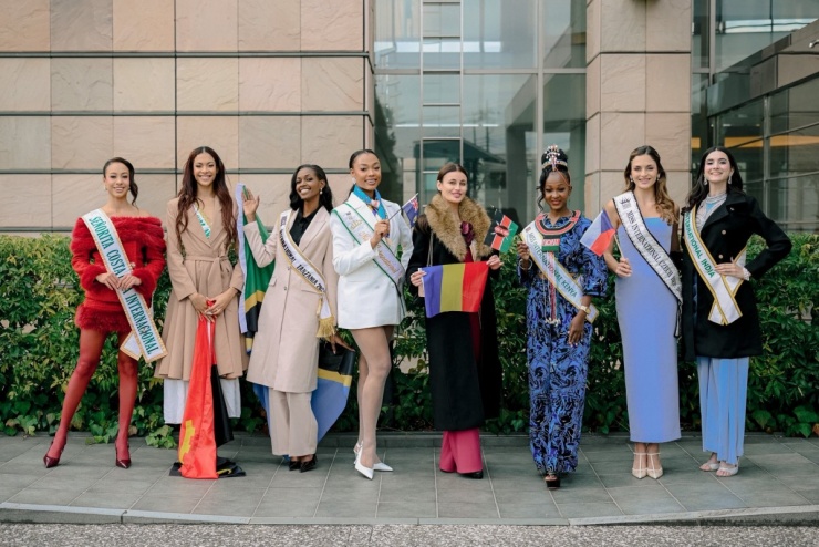 Miss International là một trong ba cuộc thi sắc đẹp lớn thế giới, bên cạnh Miss World, Miss Universe, tổ chức lần đầu năm 1960, diễn ra hàng năm ở Nhật Bản. Cuộc thi hướng đến tinh thần kết nối, giao lưu văn hóa giữa các quốc gia.